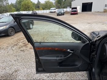 2009 saab 9-3 2.0t-touring with 207829 miles for sale near Elk River, Minnesota 106626_23_driver_door_panel.jpg