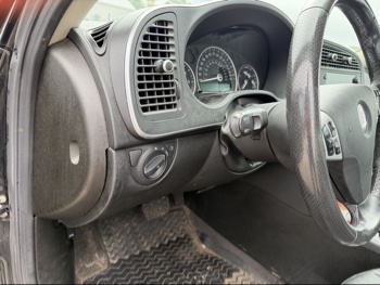 2009 saab 9-3 2.0t-touring with 207829 miles for sale near Elk River, Minnesota 106626_37_left_of_steering_wheel.jpg