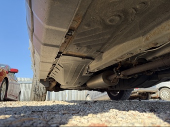 2008 honda cr-v ex-l-4wd-at with 152109 miles for sale near Elk River, Minnesota 106628_21_undercar_pass_side.jpg