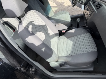 2006 ford focus zx4-s with 155179 miles for sale near Elk River, Minnesota 106630_31_passenger_seat.jpg