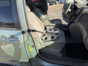2009 toyota sienna ce-fwd-7-passenger with 179777 miles for sale near Elk River, Minnesota 106631_31_passenger_seat.jpg