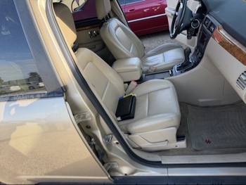 2008 suzuki xl-7 limited with 160216 miles for sale near Elk River, Minnesota 106633_31_passenger_seat.jpg