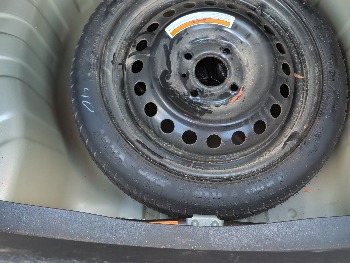 2011 nissan sentra 2.0 with 128752 miles for sale near Elk River, Minnesota 106636_27_spare_tire.jpg