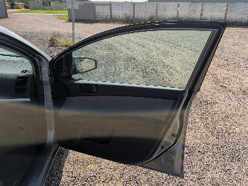 2011 nissan sentra 2.0 with 128752 miles for sale near Elk River, Minnesota 106636_32_passenger_door_panel.jpg