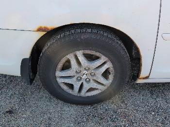 2006 honda odyssey ex-l with 241784 miles for sale near Elk River, Minnesota 106638_14_rear_pass_wheel.jpg