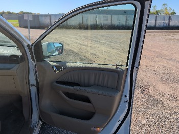 2006 honda odyssey ex-l with 241784 miles for sale near Elk River, Minnesota 106638_32_passenger_door_panel.jpg