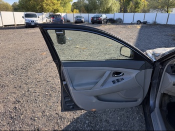 2011 toyota camry base-6-spd-at with 219492 miles for sale near Elk River, Minnesota 106639_23_driver_door_panel.jpg