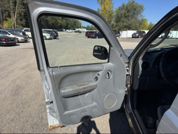 2005 jeep liberty sport-4wd with 175646 miles for sale near Elk River, Minnesota 106643_23_driver_door_panel.jpg