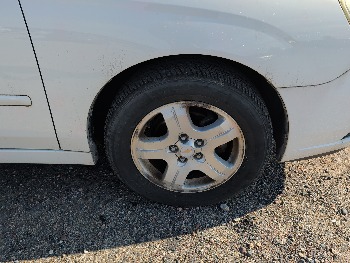 2004 chevrolet malibu lt with 68012 miles for sale near Elk River, Minnesota 106645_15_front_pass_wheel.jpg
