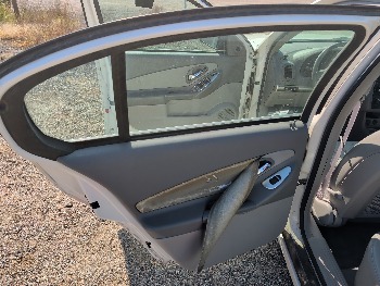 2004 chevrolet malibu lt with 68012 miles for sale near Elk River, Minnesota 106645_25_drv_rear_door_panel.jpg