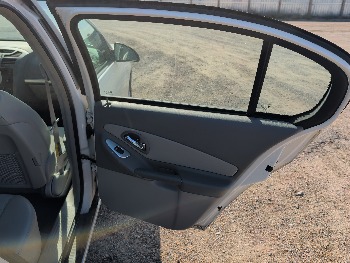 2004 chevrolet malibu lt with 68012 miles for sale near Elk River, Minnesota 106645_30_pass_rear_door_panel.jpg