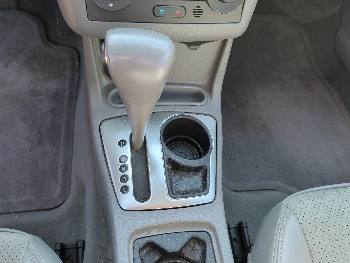 2004 chevrolet malibu lt with 68012 miles for sale near Elk River, Minnesota 106645_41_shifter.jpg