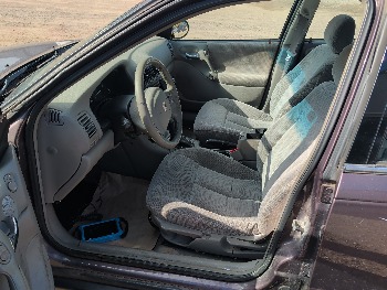 2000 saturn ls ls2 with 145375 miles for sale near Elk River, Minnesota 106652_22_driver_seat.jpg