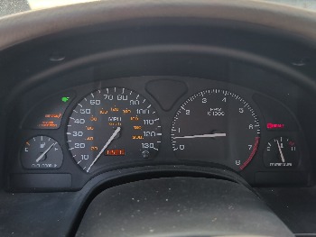 2000 saturn ls ls2 with 145375 miles for sale near Elk River, Minnesota 106652_43_gauge_cluster.jpg