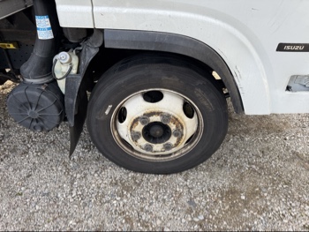 2015 isuzu nqr - with 248215 miles for sale near Elk River, Minnesota 106653_15_front_pass_wheel.jpg