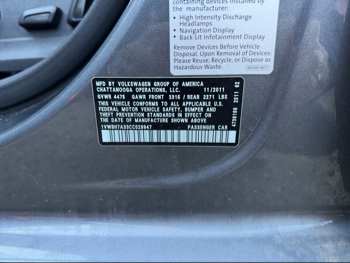 2012 volkswagen passat 2.5l-se-mt with 176667 miles for sale near Elk River, Minnesota 106657_47_door_vin_sticker.jpg