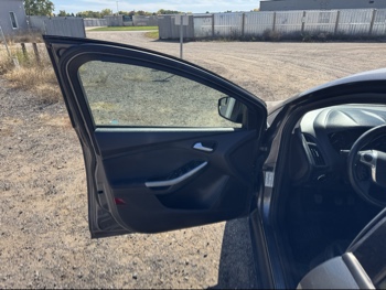 2013 ford focus se-sedan with 242471 miles for sale near Elk River, Minnesota 106659_23_driver_door_panel.jpg