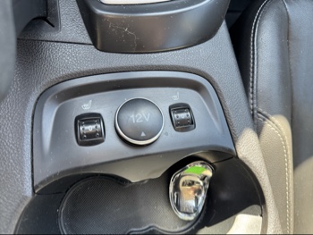 2013 ford focus se-sedan with 242471 miles for sale near Elk River, Minnesota 106659_42_heated_seat_switches.jpg