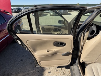 2002 saturn sl sl1 with 170974 miles for sale near Elk River, Minnesota 106660_25_drv_rear_door_panel.jpg