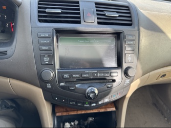 2003 honda accord ex-v6-sedan-at with 244000 miles for sale near Elk River, Minnesota 106662_39_radio_closeup.jpg