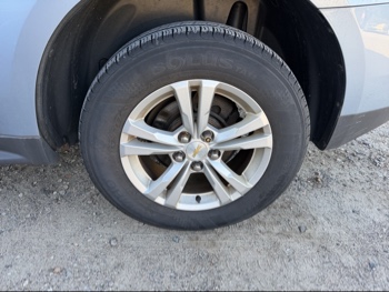 2015 chevrolet equinox 1lt-2wd with 133194 miles for sale near Elk River, Minnesota 106663_13_rear_drv_wheel.jpg