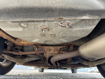 2005 buick lesabre limited with 211419 miles for sale near Elk River, Minnesota 106668_19_undercar_rear.jpg