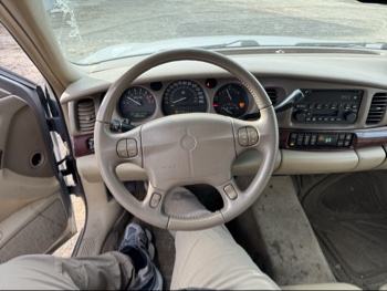 2005 buick lesabre limited with 211419 miles for sale near Elk River, Minnesota 106668_36_steering_wheel.jpg