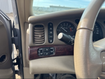 2005 buick lesabre limited with 211419 miles for sale near Elk River, Minnesota 106668_37_left_of_steering_wheel.jpg