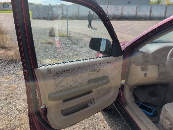 2006 honda cr-v lx-4wd-at with 52124 miles for sale near Elk River, Minnesota 106673_23_driver_door_panel.jpg