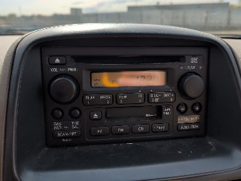 2006 honda cr-v lx-4wd-at with 52124 miles for sale near Elk River, Minnesota 106673_39_radio_closeup.jpg