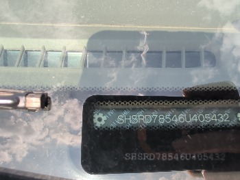 2006 honda cr-v lx-4wd-at with 52124 miles for sale near Elk River, Minnesota 106673_48_windshield_vin_plate.jpg