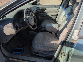 2006 ford taurus sel with 151678 miles for sale near Elk River, Minnesota 106677_22_driver_seat.jpg