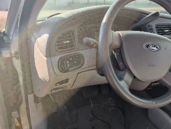 2006 ford taurus sel with 151678 miles for sale near Elk River, Minnesota 106677_37_left_of_steering_wheel.jpg