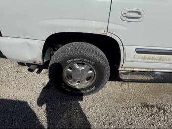 2002 gmc yukon 4wd with 268752 miles for sale near Elk River, Minnesota 106679_14_rear_pass_wheel.jpg