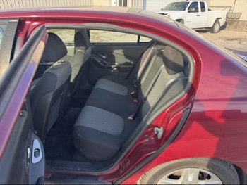 2006 chevrolet malibu lt with 143181 miles for sale near Elk River, Minnesota 106693_24_drv_rear_seat.jpg