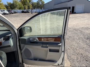 2009 chrysler town-and-country touring with 156827 miles for sale near Elk River, Minnesota 106715_32_passenger_door_panel.jpg