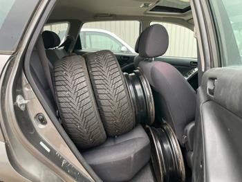 2006 pontiac vibe base with 155374 miles for sale near elk-river, minnesota 106c7f2b16014a5bb61e83207f27d1ef.jpeg