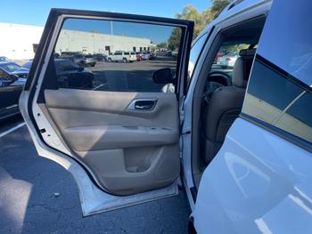 2013 nissan pathfinder le-4wd with 184373 miles for sale near white-bear-lake, minnesota 1076e3eae5c04ee58b74373ad764a405.jpeg