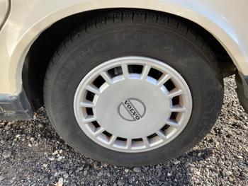 1989 volvo 240 dl with 98289 miles for sale near elk-river, minnesota 1080ccc892b949c0a07e562023742daa.jpeg