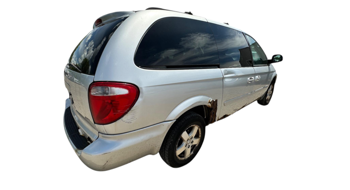 2007 dodge grand-caravan sxt with 150040 miles for sale near elk-river, minnesota 109a20ff5b6149109152f566a89e859c.png