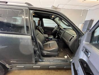 2009 ford escape limited-fwd-v6 with 195306 miles for sale near elk-river, minnesota 113a02ec04ad4548bcba76e3539127fa.jpeg