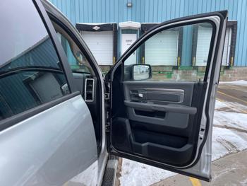 2015 ram 1500 slt-crew-cab-swb-4wd with 128735 miles 1161bf265cbe49868876355b2d527298.jpeg