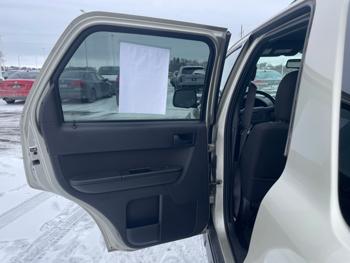 2010 ford escape xlt-fwd with 49971 miles for sale near rochester, minnesota 118345de5fde4384987826bd8788b631.jpeg