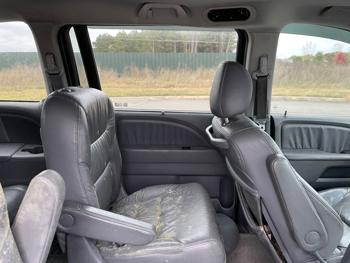 2007 honda odyssey ex-l-w--dvd-and-navigation with 262233 miles for sale near elk-river, minnesota 11c004ba3a5145dfb6999c9e17c7e3d8.jpeg
