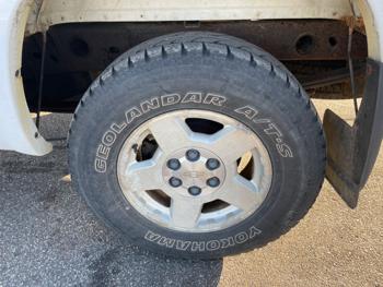 2004 chevrolet silverado-1500 ext.-cab-short-bed-4wd with 141858 miles for sale near elk-river, minnesota 11f2a2cbf7a649c389954beae299f288.jpeg