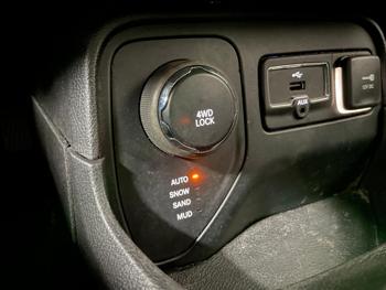 2016 jeep renegade limited with 80964 miles for sale near elk-river, minnesota 121f02add2924174a06068fc3eff5278.jpg