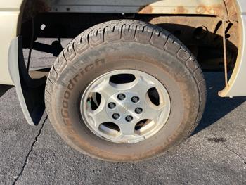 2004 chevrolet silverado-1500 ext.-cab-short-bed-4wd with 180428 miles for sale near elk-river, minnesota 1278a190b93e4f2381f6689b2dffa849.jpeg