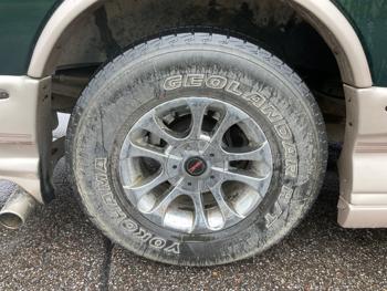 2004 gmc savana g1500-cargo with 193369 miles for sale near elk-river, minnesota 128a6c5959fa4062873bdc889cb54abc.jpeg
