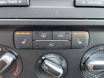 2011 volkswagen jetta se with 147575 miles for sale near elk-river, minnesota 12bd368df2e84fc9a6b70d43e4302873.jpeg