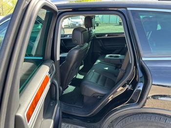 2013 volkswagen touareg vr6-lux with 164287 miles for sale near elk-river, minnesota 12d2a1e04eb8447982412eaea265550d.jpeg
